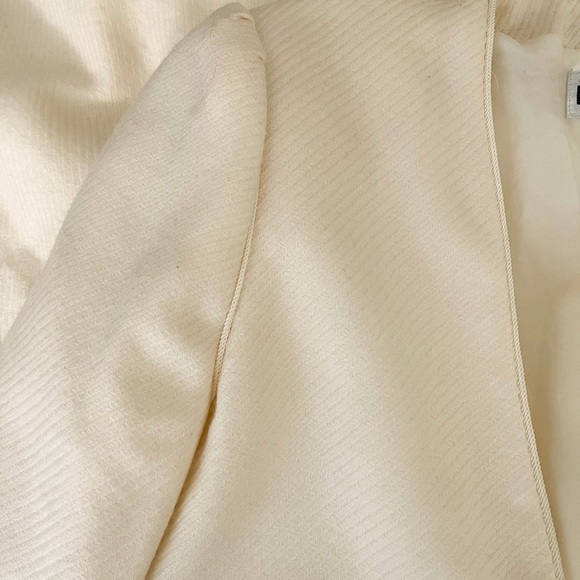 80s Vintage Cream Wool 2 Piece Set Blazer and Skirt - Picture 3 of 5